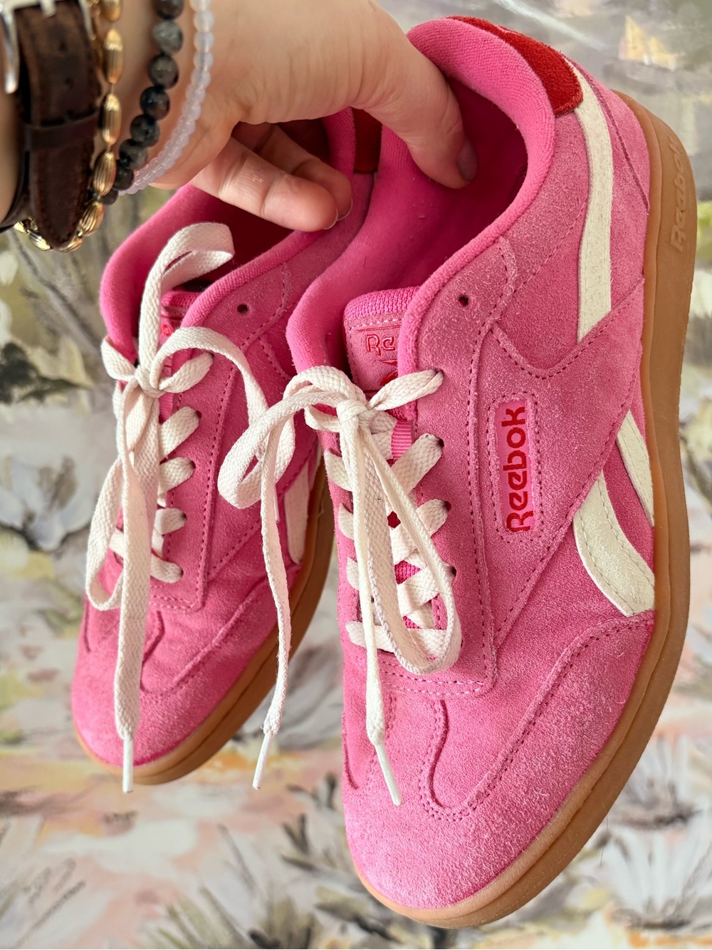 Pink Reeboks!  Size 8.5. - Picture 13 of 14